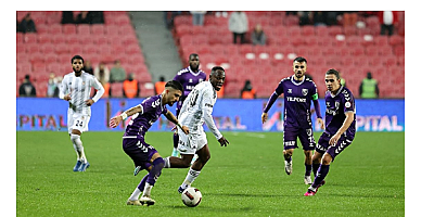 SAMSUNSPOR TARAFTARLARINI ÜZMEYE DEVAM EDİYOR.